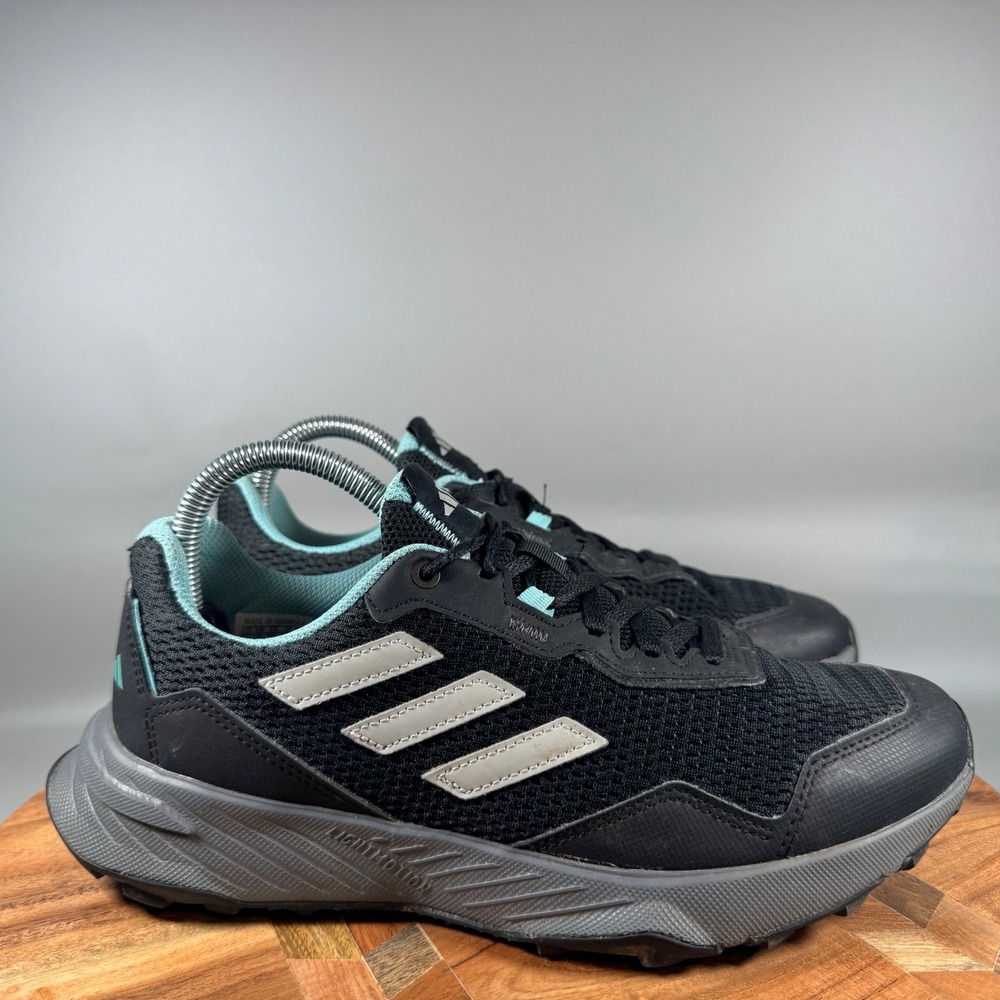 Adidas Terrex Tracefinder Women's 7.5 Running Shoes Black Lace Up Trail Sneakers